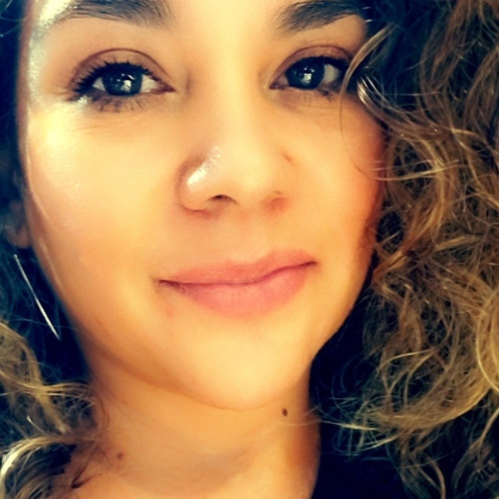 Meet your Posher, Vivianne